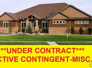 6200 S Hemingstone Trl, Sioux Falls, SD 57108