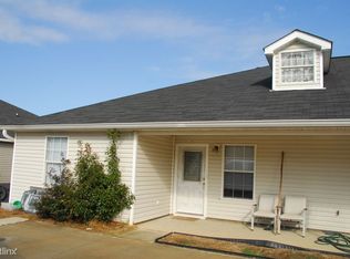 8616 Spring Ave #C, Ocean Springs, MS 39564