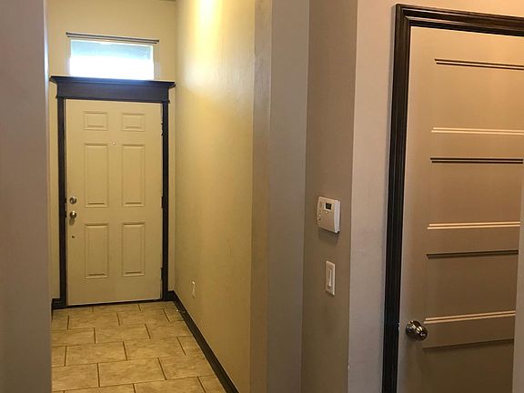 4th image of 1112 SW 158th St