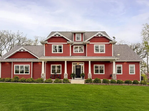 470 York Center Rd, Waterloo, WI 53594