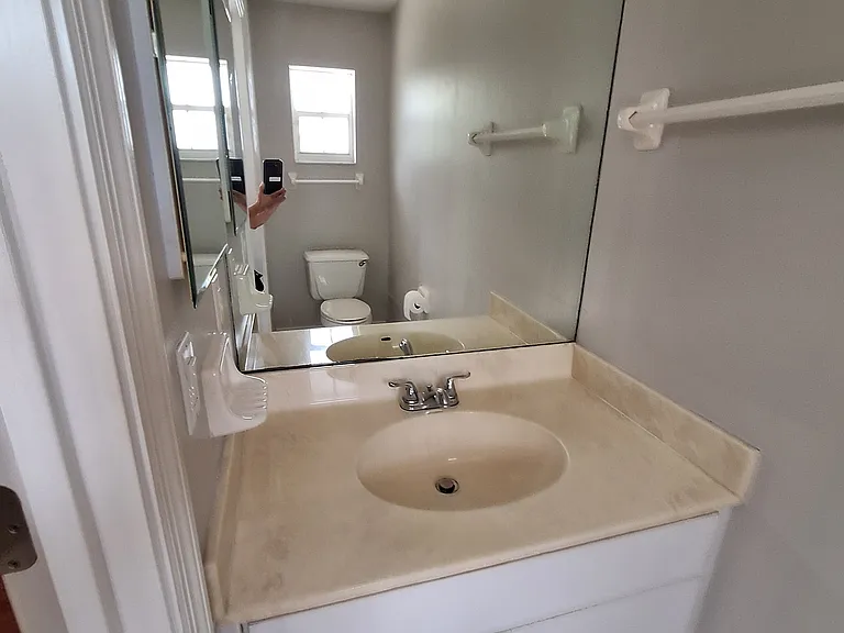 2811 SE Eagle Dr — Photo 14