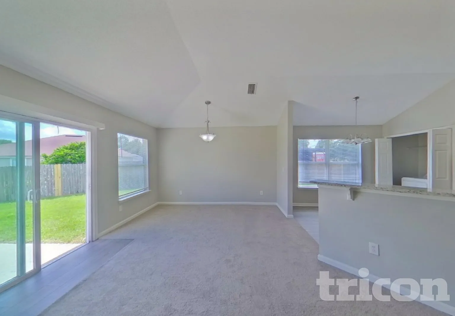 6830 Shoreline lane Jacksonville FL — Photo 4