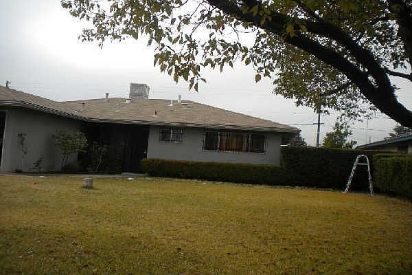 1st image of 1126 Tulare St Unit 00