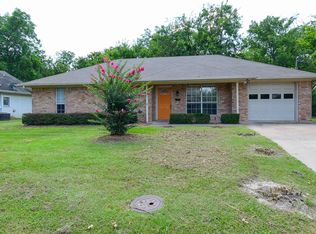 1205 Monroe St, Commerce, TX 75428
