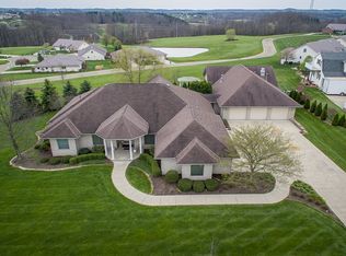 1058 Countryside Dr NW, Carrollton, OH 44615