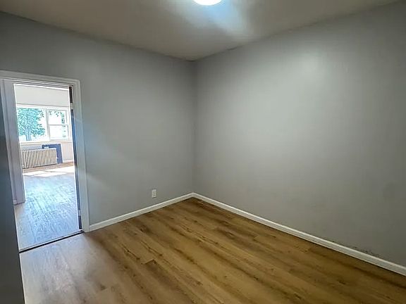 5th image of 8231 Woodhaven Blvd Floor 2