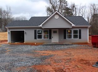 106 Norbert Ln, Anderson, SC 29624