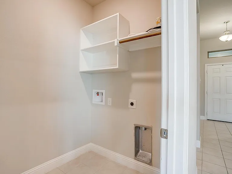1448 Eagle Nest Dr — Photo 28
