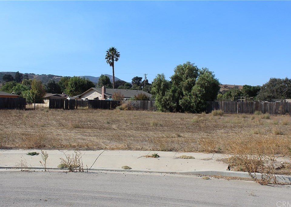1st image of 50708 Annie Ln