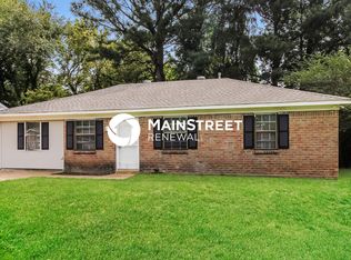 8044 Jamesbrook Dr, Southaven, MS 38671