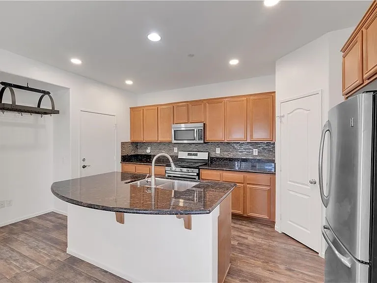 15723 Parkhouse Dr #91 — Photo 5