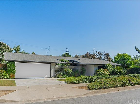 2nd image of 214 E College Way