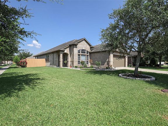 2nd image of 1249 Salerno Ct