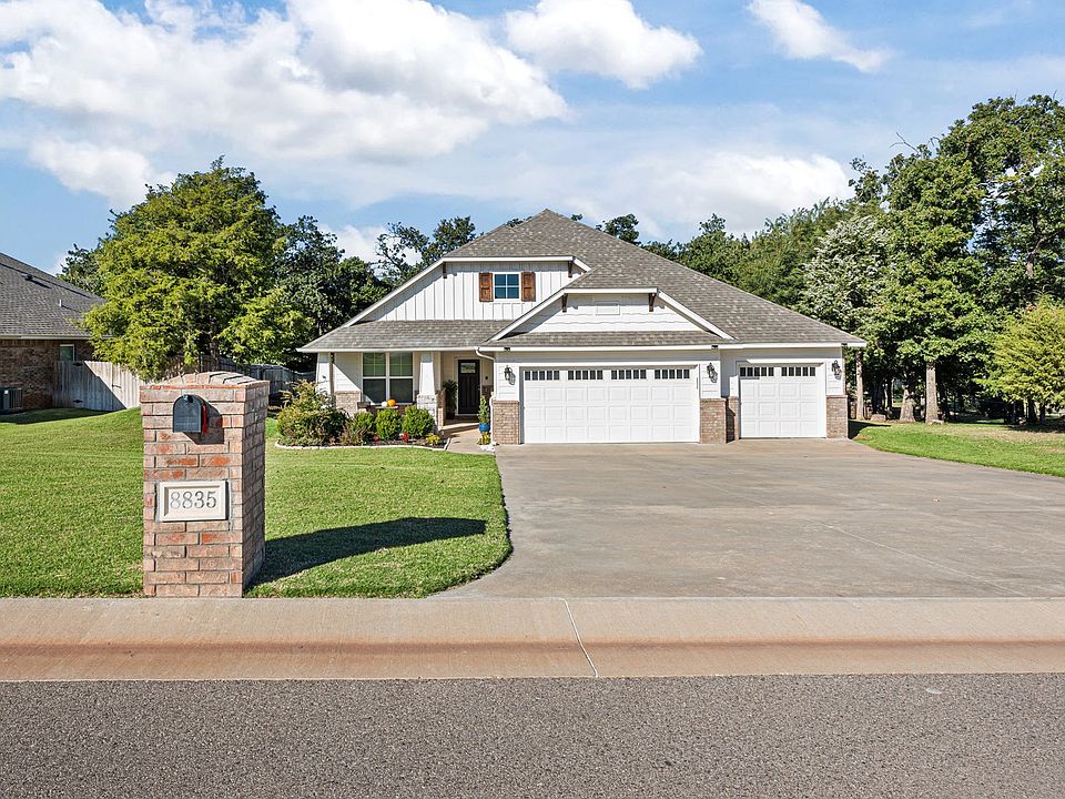 1st image of 8835 Tall Oaks Dr