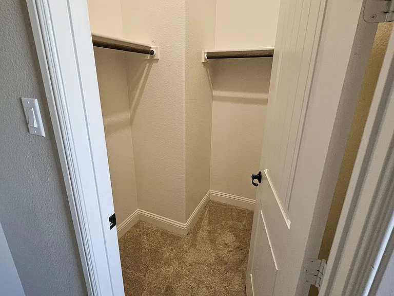 810 Elm Park Dr — Photo 28