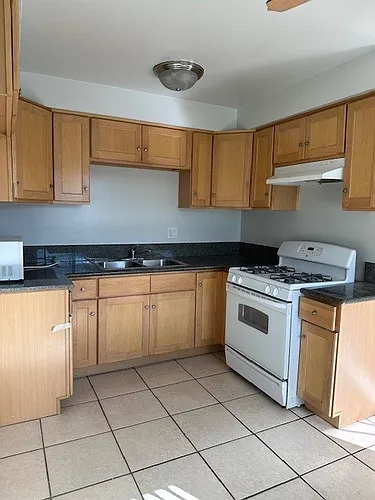 7617 Newlin Ave #6 Photo 1