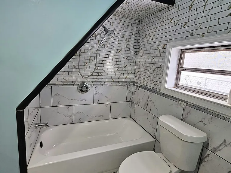 FULL BATH