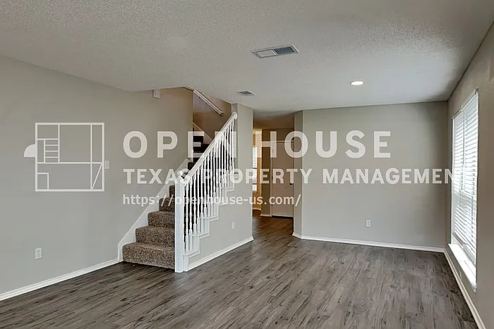 5711 Sterling Green Trl — Photo 9