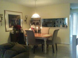 2925 Dorchester Ln, Cooper City, FL 33026