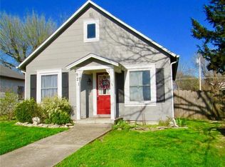921 N King St, Ottawa, KS 66067