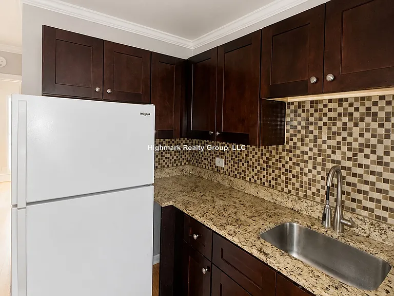 8500 Waukegan Rd #12 — Photo 2