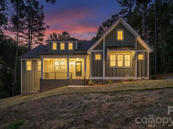 6774 Kingfisher Ct, Denver, NC 28037