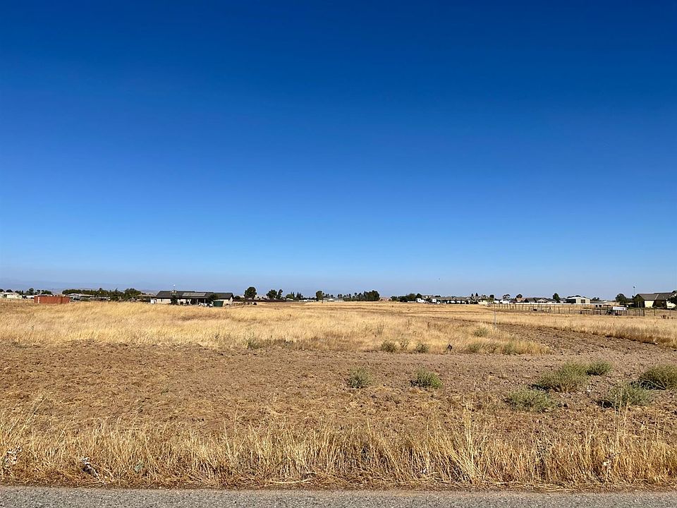 2nd image of 0 Dennis Rd