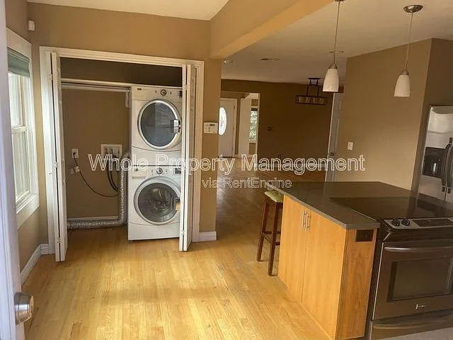 4480 Utica St — Photo 8