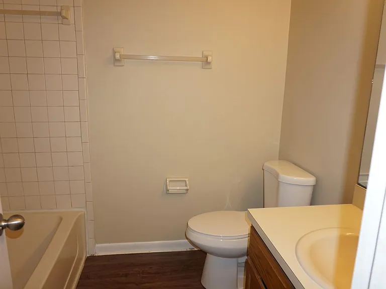 5547 Pinebay Cir N — Photo 8