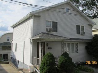 11 Lynch Ln, Wilkes Barre, PA 18702