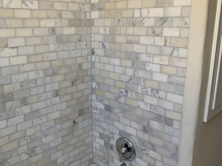 1631 River Rd — Photo 5