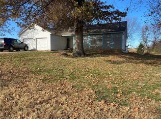 13600 State Highway 150 #M, Kansas City, MO 64149
