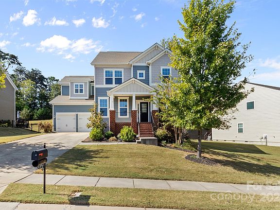 2nd image of 17148 Belmont Stakes Ln