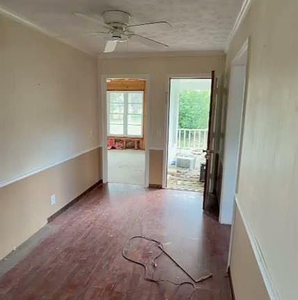 5th image of 299 Gaines Rd NE
