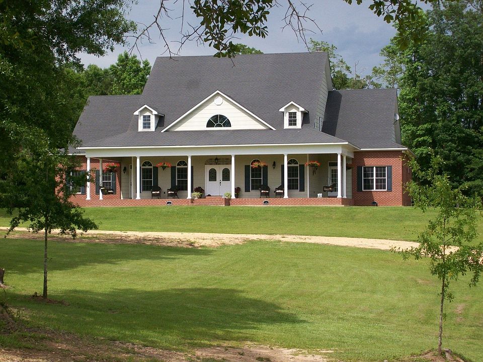 Elegant Farmhouse on Renfroe Road.