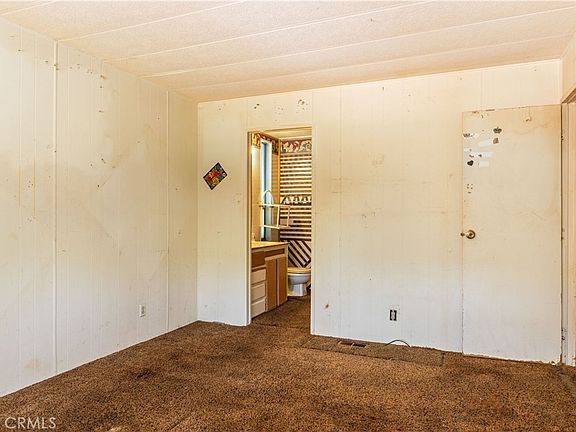 6th image of 6945 Colusa St