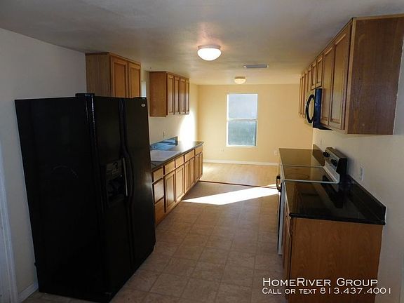 3rd image of 6616 Mangrove Dr
