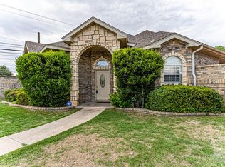 15 Emerald Gardens Dr, Odessa, TX 79762