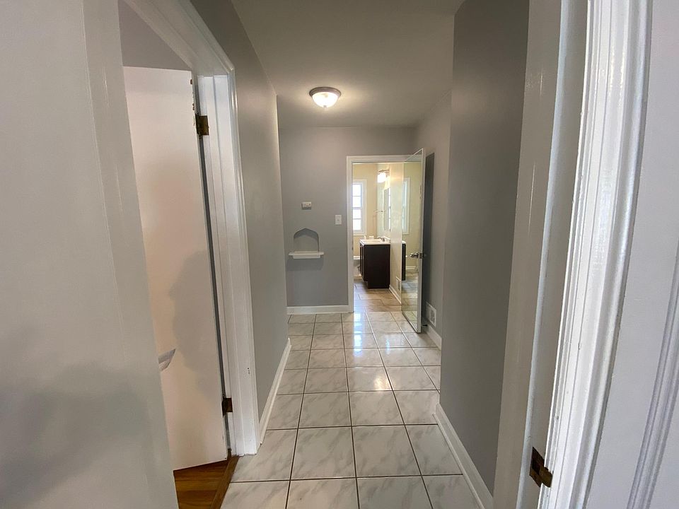 1st image of 273 W 16th St #1