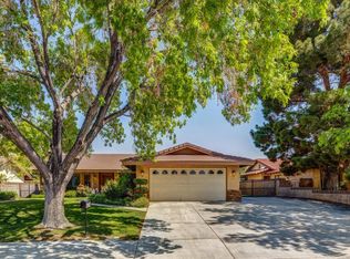 2127 W Avenue J12, Lancaster, CA 93536