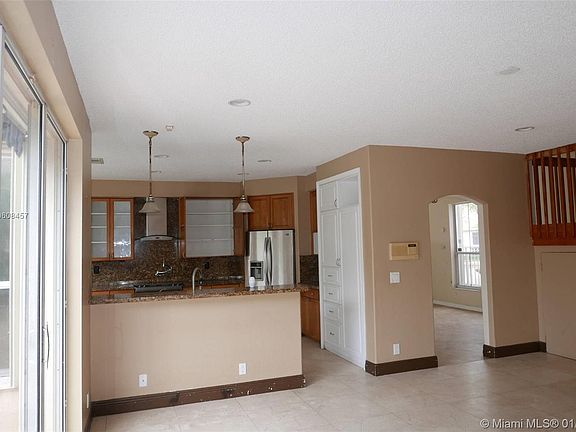 5th image of 3431 SW 52nd St