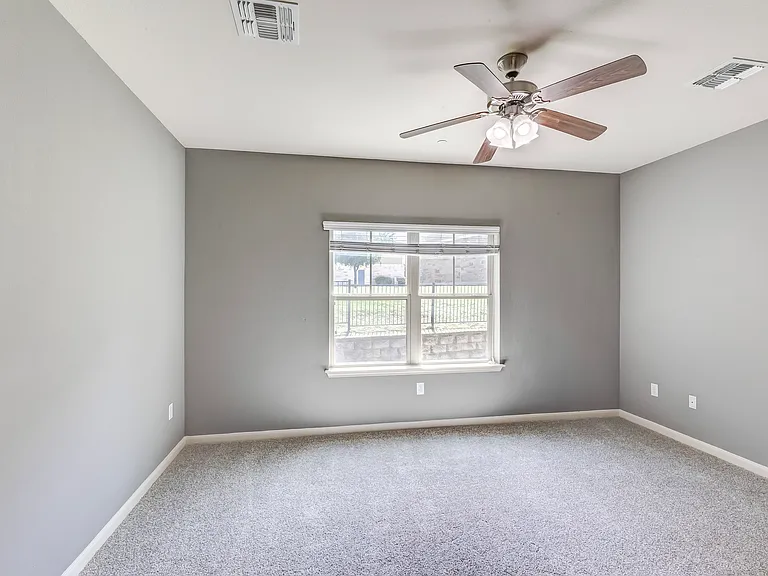 1620 Bryant Dr #904 — Photo 28