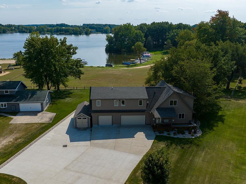1083 Lincoln Dr, Lake Isabella, MI 48893 Zillow