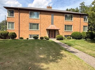19860 Lorain Rd APT 1, Fairview Park, OH 44126