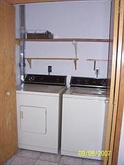 5th image of 1850 Donegal Dr APT 3