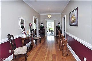 5th image of 34 Lakeside Dr