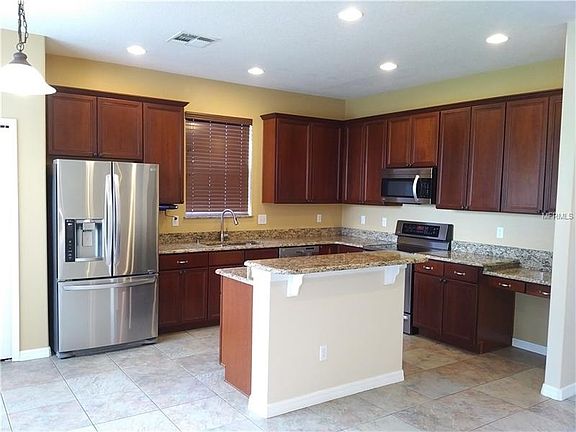 5th image of 33749 Terragona Dr