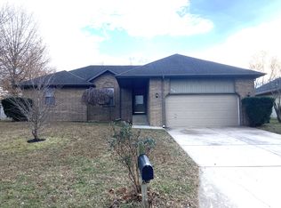 518 E Slim Wilson Blvd, Nixa, MO 65714