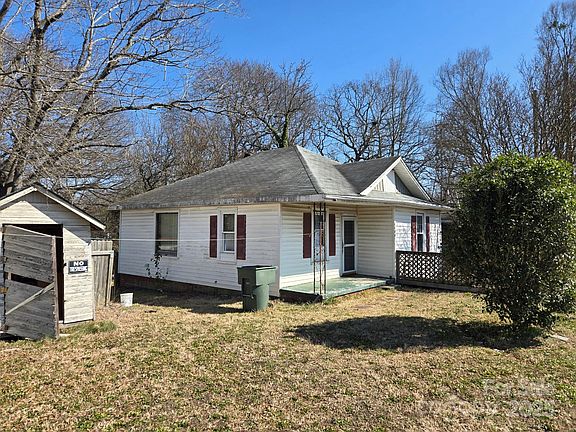 2nd image of 2040 S Marietta St