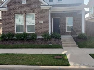 285 Wrangler Ave, Forney, TX 75126